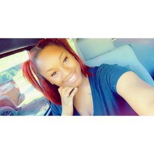 Meet your Posher, Maya